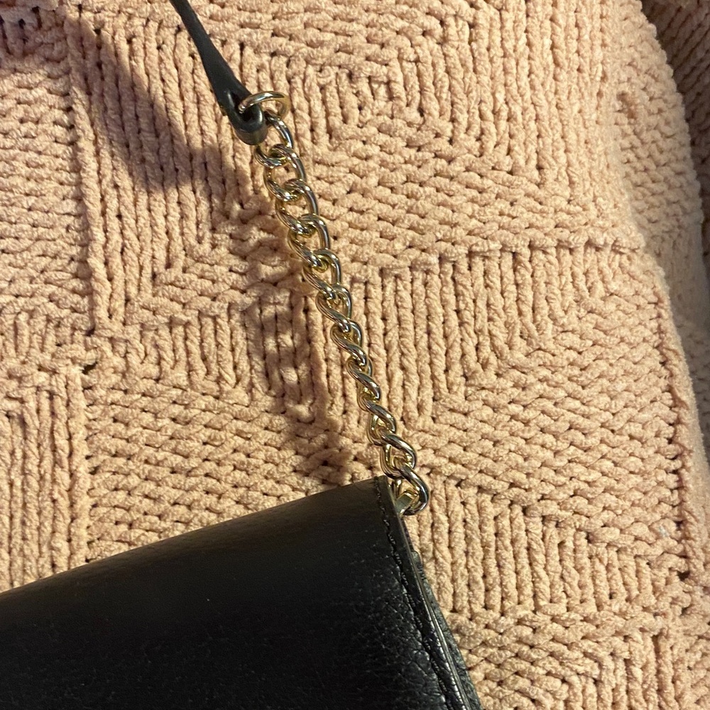 Kate Spade Black Crossbody Bag with White Bow - Picture 8 of 11